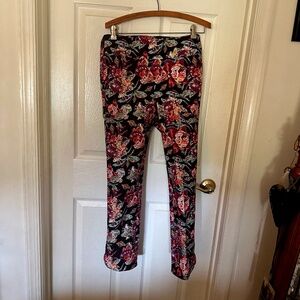 NWOT Soft Surroundings Pull on Pants Small